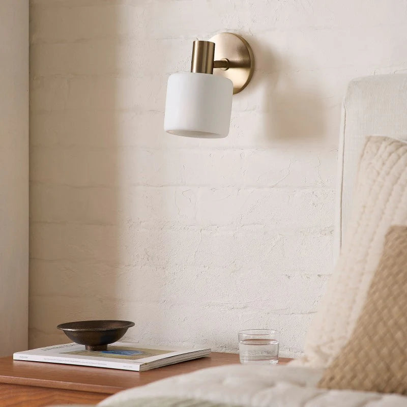 Calidora Minimalist Porcelain Wall Light