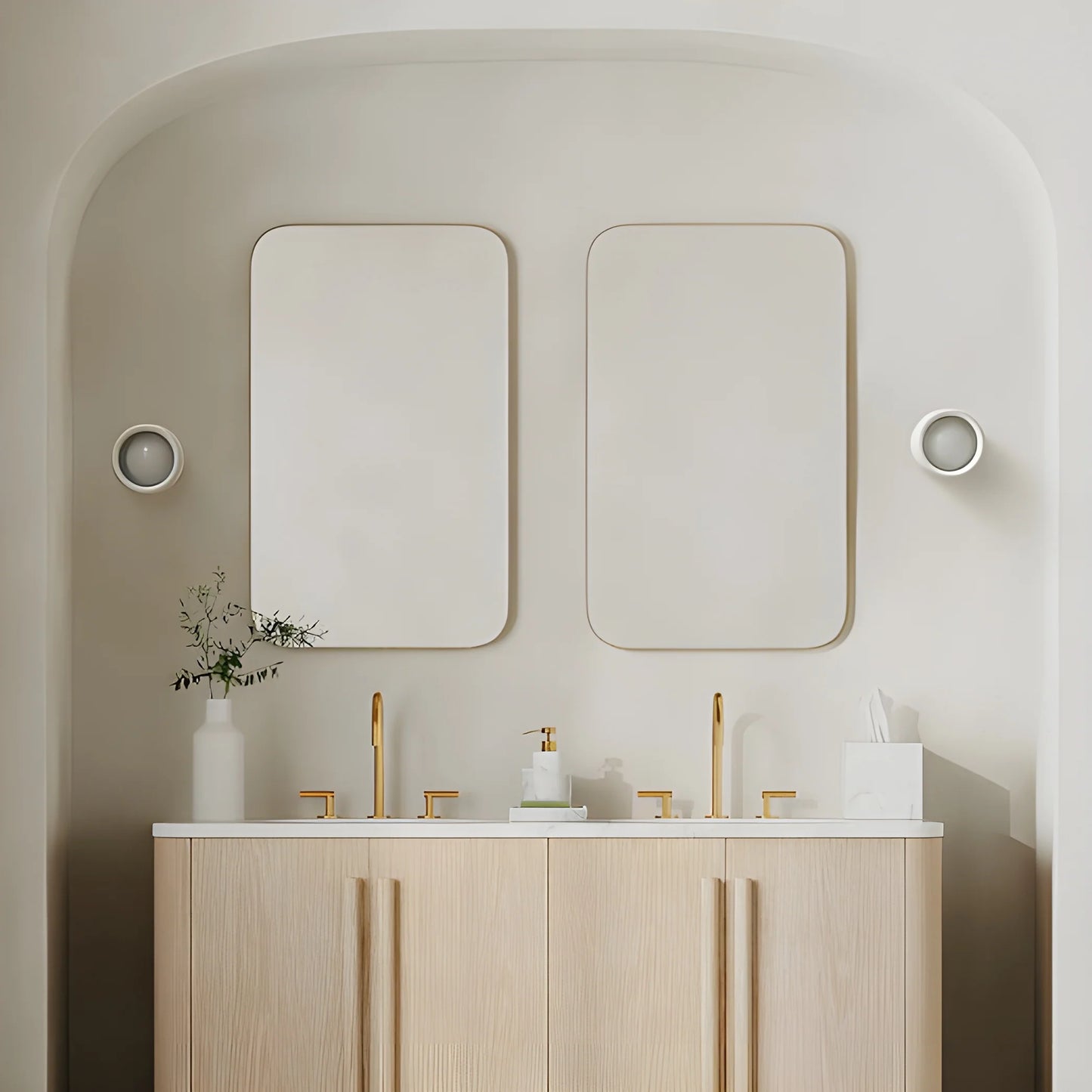 Calidora Minimalist Porcelain Wall Light