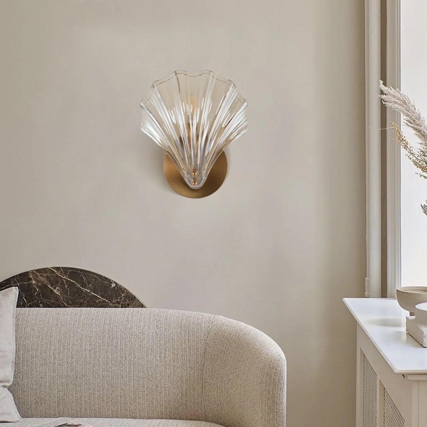 Luis shell wall light