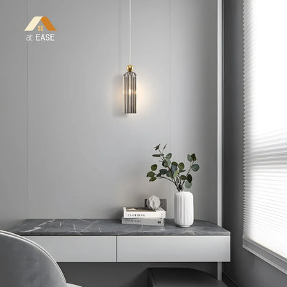 Vaeloria Mordern Vertical Glass Pendant Light
