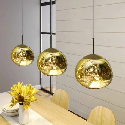 Nilla Melt Pendant Light