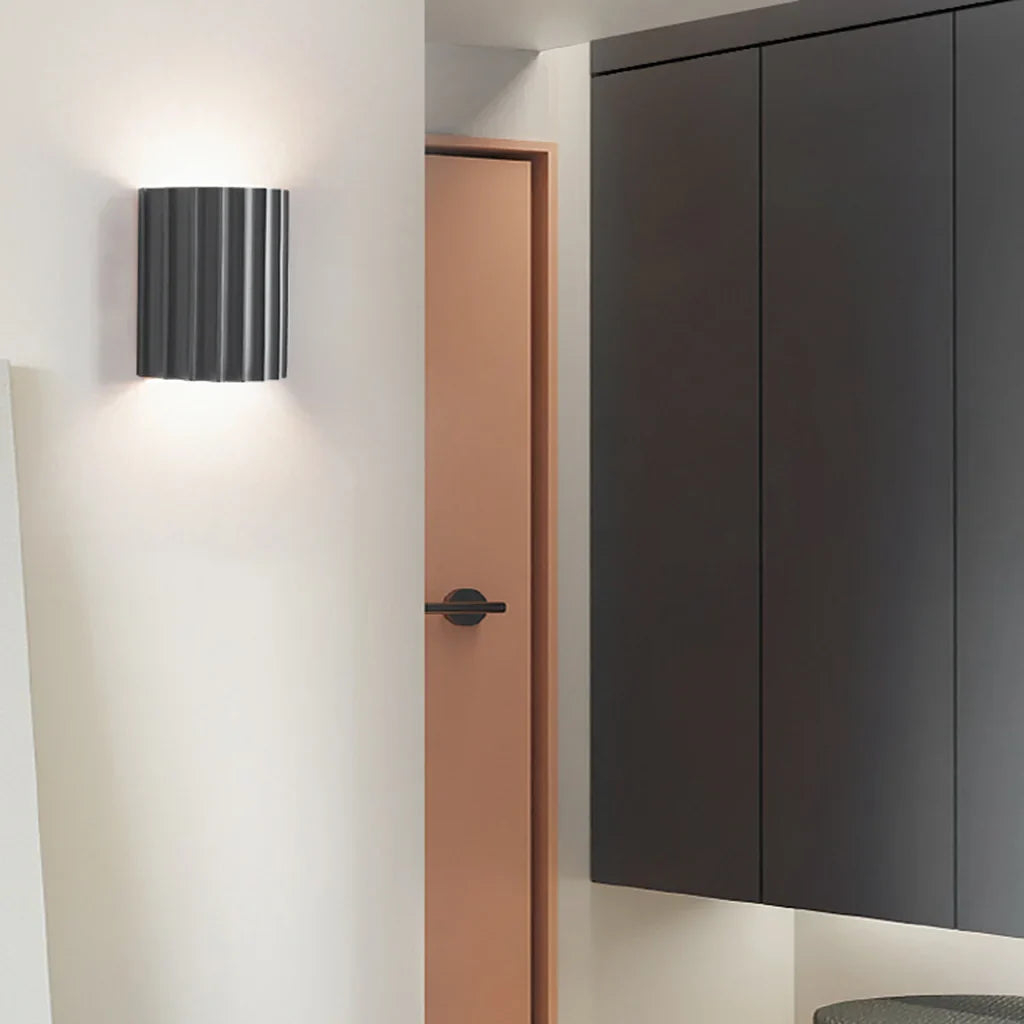 Rhea Resin Ribbed Wall Sconce