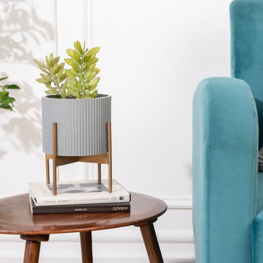 Small Midori Planter With Stand