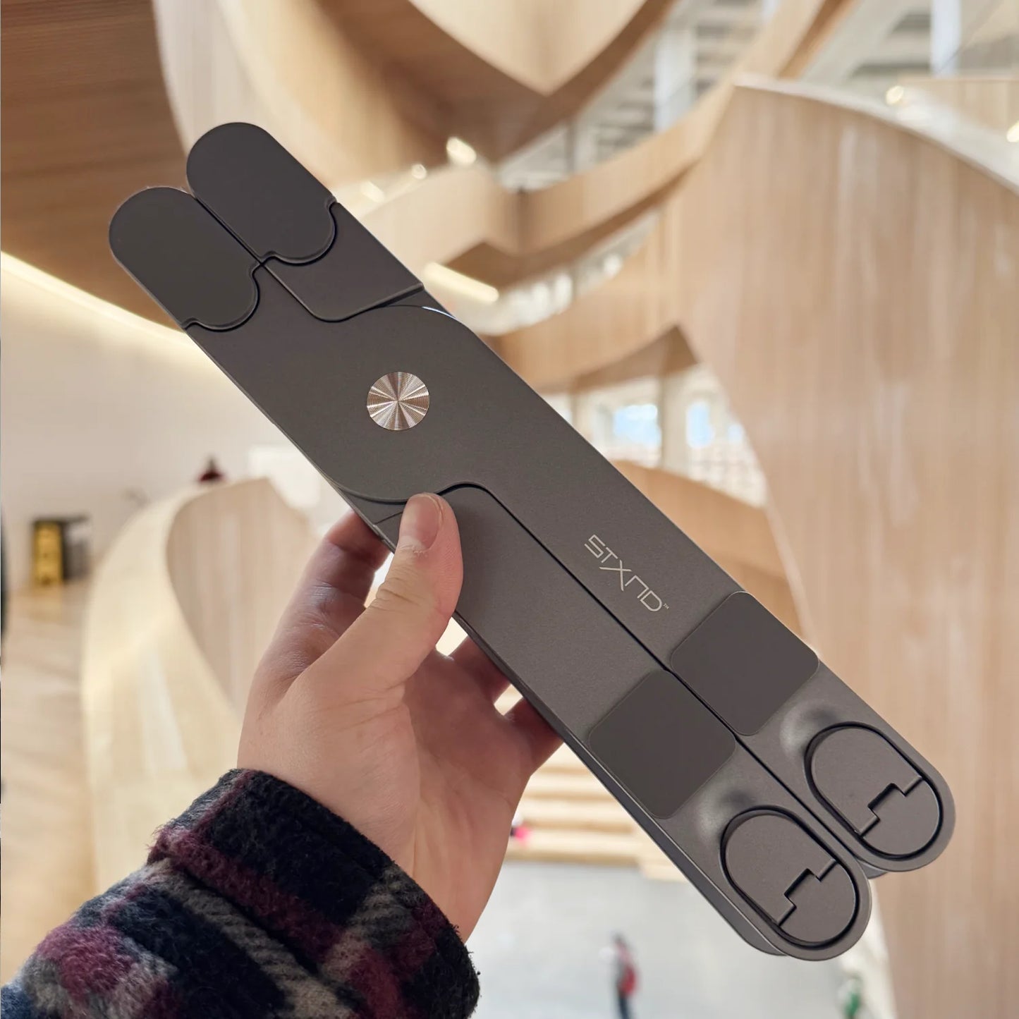 Model-X Stand